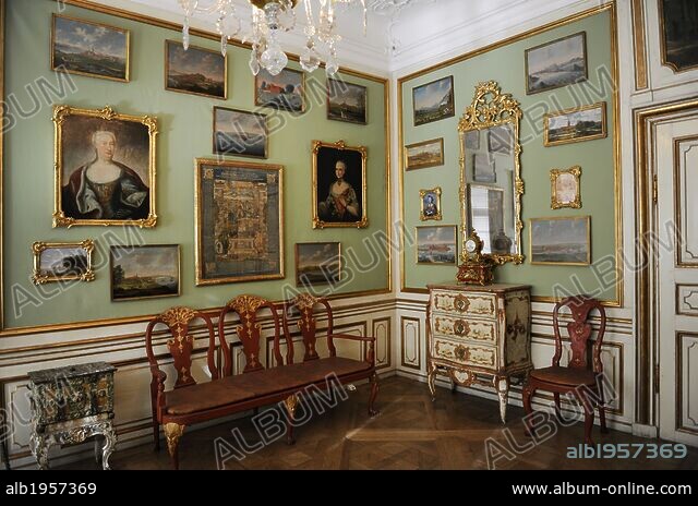 Museo Nacional Interior De La Estancia The Cabinet Ricamente