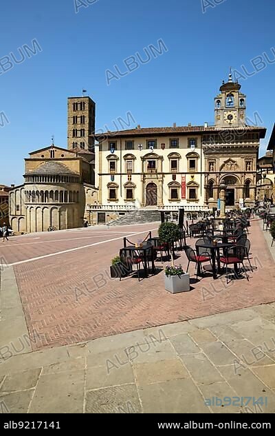 Arezzo Tuscany Italy. Piazza Grande. Album alb9217141