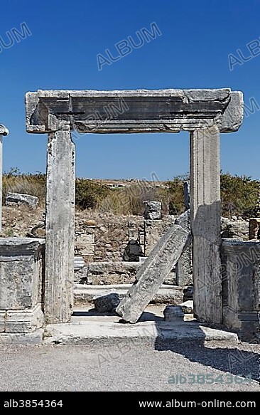 Ruins in the Agora, marketplace in the excavation site in the ancient city of Perge, Aksu, Turkish Riviera, Antalya, Turkey, Asia.