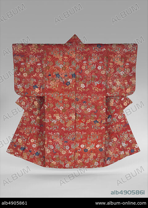 Noh Robe (Karaori) with Pattern of Autumn Grasses, Japan, Edo period ...