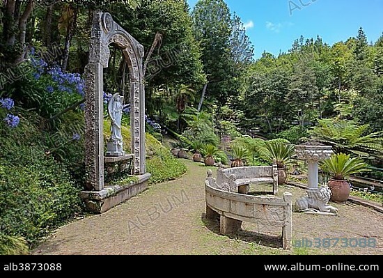 Jardim Botânico da Madeira or Botanical Garden, on the grounds of the farm of the Reid hotelier family, Jose Bernardo foundation, Terreiro da Luta, Funchal, Madeira, Portugal, Europe.