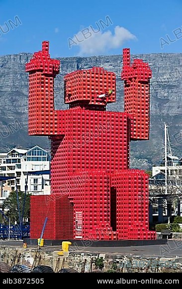 Elliot The Crate Fan, a symbol of commitment to recycling built from 42,000 plastic crates at V&A Waterfront, Cape Town, South Africa, Africa.