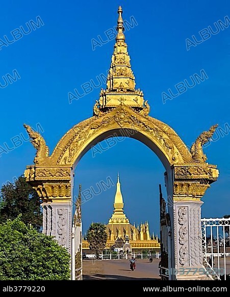 Entrance gate to Phra That Luang, Golden Stupa, Vientiane, Vientiane Province, Laos, Asia.