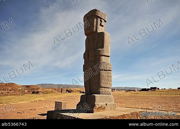 Monolith in the Temple of Kalasasaya at Tihuanaku, UNESCO World Heritage Site, La Paz, Bolivia, South America.