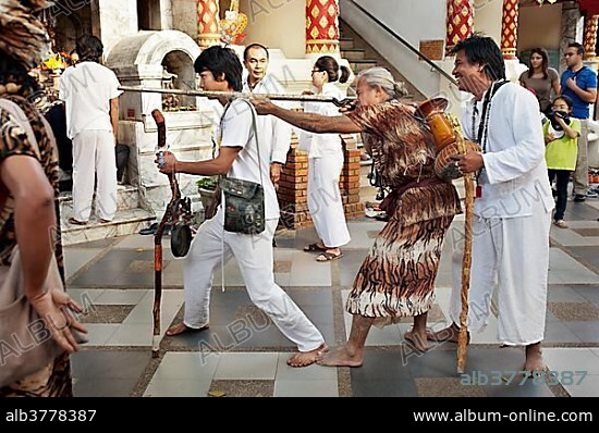 Animist hermit say healing prayers and tell fortunes at Doi Suthp Buddhist temple in Chiang Mai, Thailand, Asia.