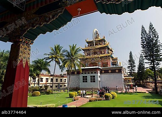 Tibetan monastery, Tibetan refugee settlement in Bylakuppe, Mysore district, Karnataka, South India, India, Asia.