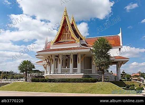 Thai-style pavilion at the City Pillar Shrine, Sao Lak Mueang, Thung Sri Muang Park, Udon Thani, Isan or Isaan, Thailand, Asia.