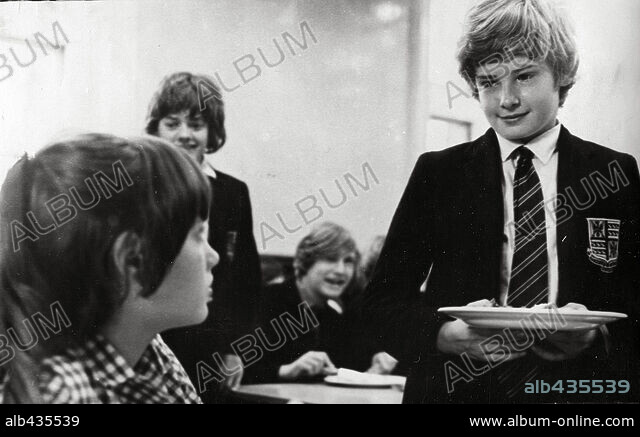 MARK LESTER and TRACY HYDE in MELODY, 1971, directed by WARIS HUSSEIN ...