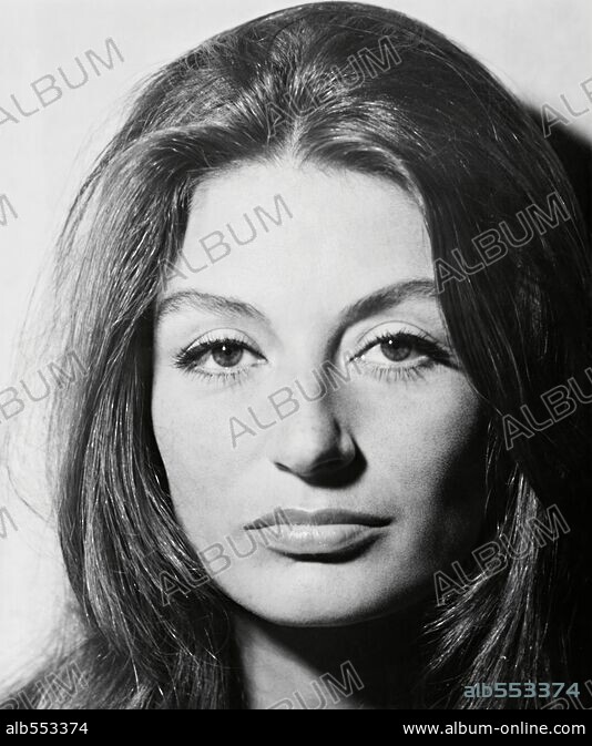 ANOUK AIMEE en JUSTINA, 1969 (JUSTINE), dirigida por GEORGE CUKOR ...