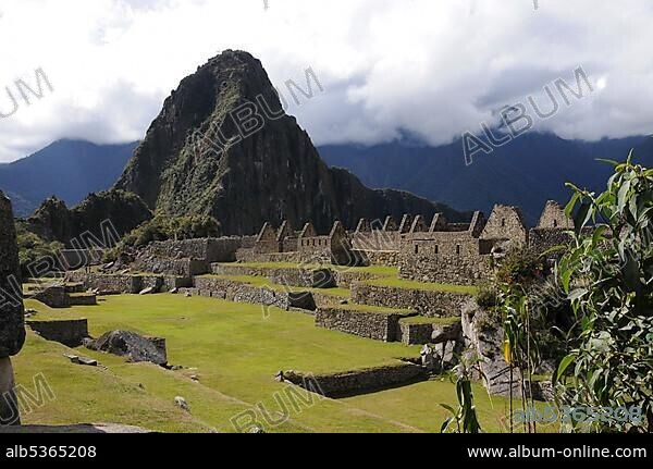 Prinzipial plaza, main square, Inca settlement, Quechua settlement, Machu Picchu, Peru, South America, Latin America, South America.