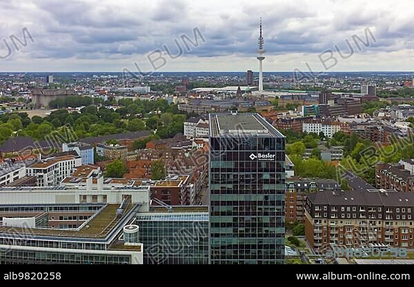 View of the city centre and Heiligengeistfeld from the Sankt