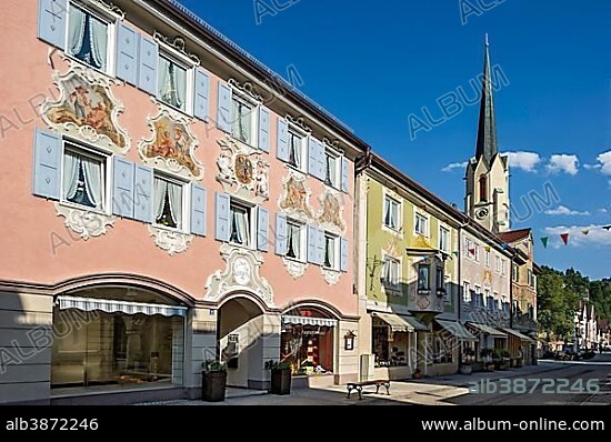 Former bakery with baroque stucco and mural painting, House Langerbeck and historic houses, Church of the Assumption, Ludwigstraße, Partenkirchen, Garmisch-Partenkirchen District, Werdenfelser Land, Upper Bavaria, Bavaria, Germany, Europe.