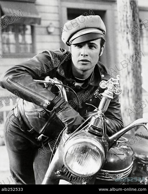 MARLON BRANDO In THE WILD ONE, 1953, Directed By LASZLO BENEDEK ...