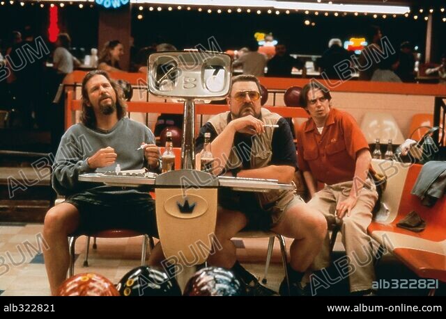 JEFF BRIDGES JOHN GOODMAN and STEVE BUSCEMI in THE BIG LEBOWSKI