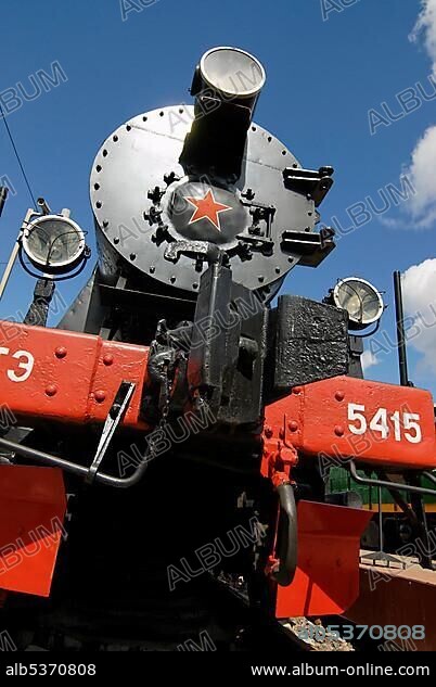 Front view of German Second World War steam locomotive TE-5415 of the 52 series, built in 1943.