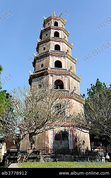 Phuoc Duyen Tower, Thien Mu Pagoda, Hue, North Vietnam, Vietnam, Southeast Asia, Asia.