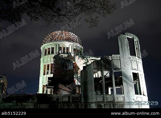 Atomic bomb dome, Genbaku-domu, Memorial, World War II, Symbol of nuclear war, Atomic bomb dome, Hiroshima, Japan, Asia.