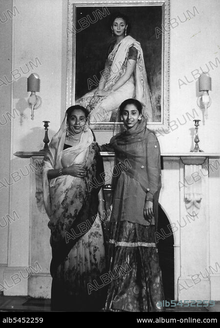 Begum Rahman and daughter. Wife & Eldest daughter High Cmmnr. (Miss ...