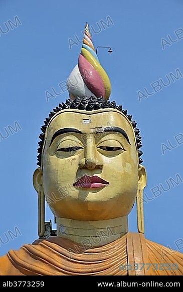 Tallest buddha statue in Sri Lanka, Wewurukannala Vihara Temple, Dikwella, Sri Lanka, Asia, PublicGround, Asia.