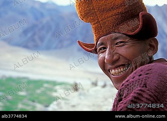 Buddhist, Gelugpa monk, Tongde monastery, Zanskar valley, Zanskar, Ladakh, Jammu and Kashmir, Indian Himalayas, northern India, India, Asia.