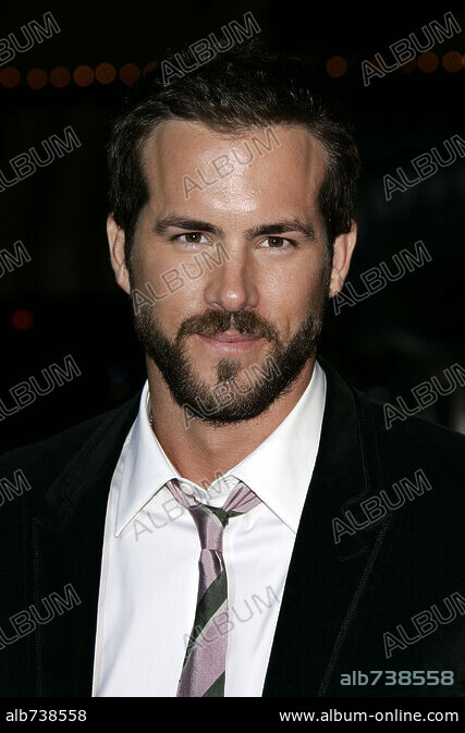 Ryan Reynolds editorial photo. Image of westwood, village - 30010856