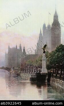 The Great Bell (Big Ben), Quarter bell in the foreground wi…