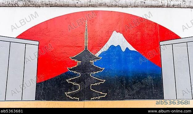 Graffiti diversion to the Japanese sector, pagoda and Mount Fuji with wall, artist Thomas Klingenstein, mural at the East Side Gallery, Friedrichshain, Berlin, Germany, Europe.