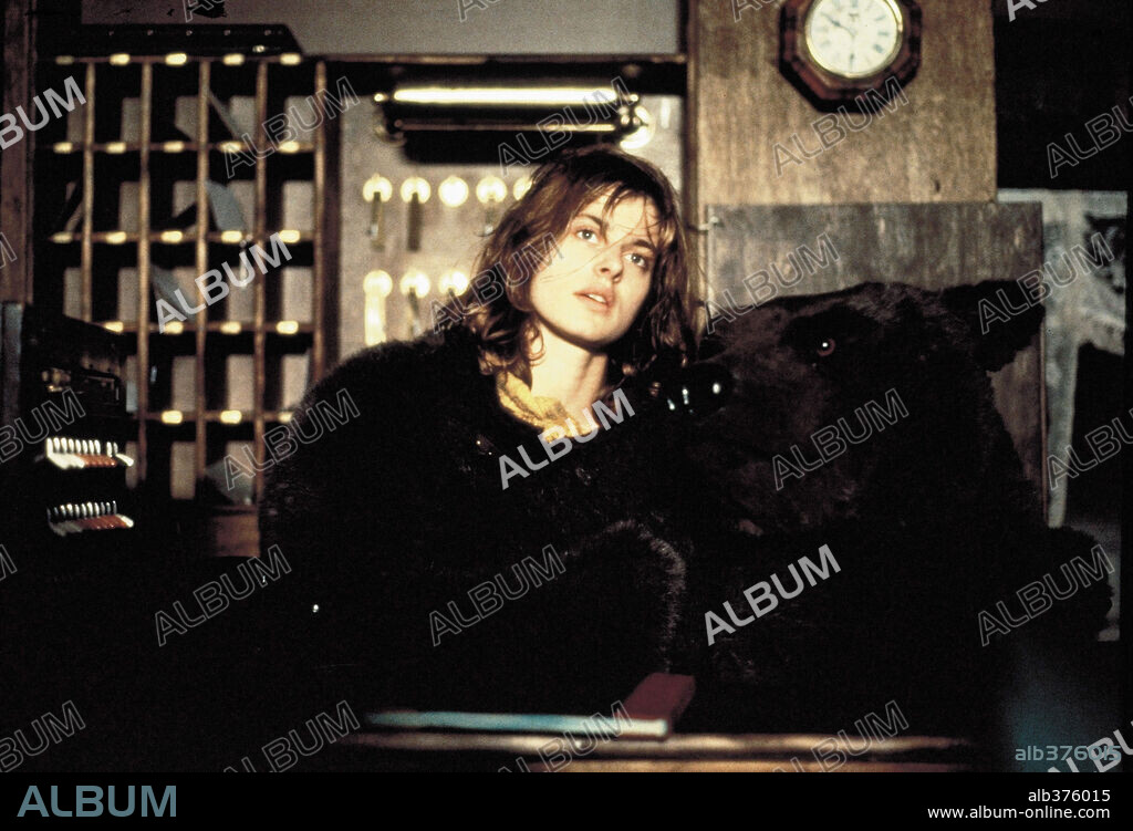 NASTASSJA KINSKI in HOTEL NEW HAMPSHIRE, 1984, directed by TONY RICHARDSON. Copyright ORION PICTURES.