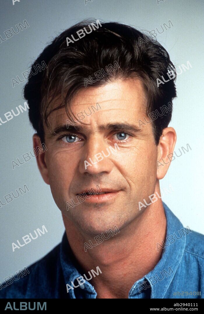 MEL GIBSON in FOREVER YOUNG, 1992, directed by STEVE MINER. Copyright WARNER BROTHERS.