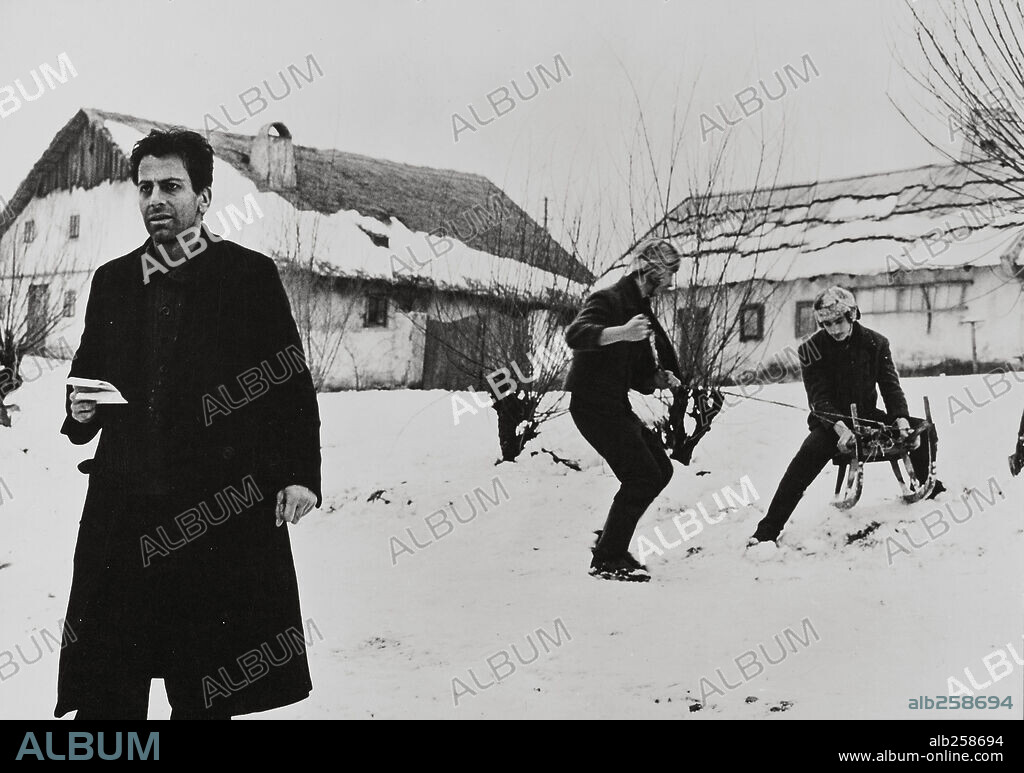 MAXIMILIAN SCHELL in THE CASTLE, 1971, directed by RUDOLF NOELTE. Copyright ALFA-GLARUS-RUDOLF NOELTE FILM.