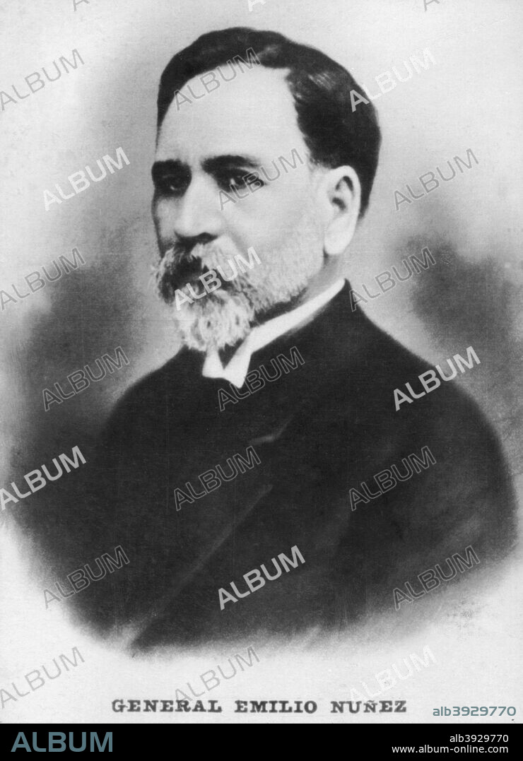 Emilio Nunez, born in Sagua La in 1855. He went to war in 1875 and revolted again in Sagua in November 1879. He was the head of the department of expeditions in 1895. Organized 49 expeditions, leading 15 of them personally. He was Governor of Havana from 1902 to 1906. Secretary of Agriculture in 1913 and was elected vice-president of the Republic from 1917 to 1921. Cigar card from the History of Cuba, Geografico Universal, Propaganda de los Cigarros Susini y La Corona, Tabacalera Cubana.