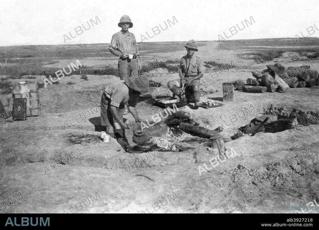 British army C company cooking, Mesopotamia, WWI, 1918. Mesopotamia, formerly part of the Turkish Ottoman empire, was under British military control from October 1918. The new nation of Iraq came into being in 1921.