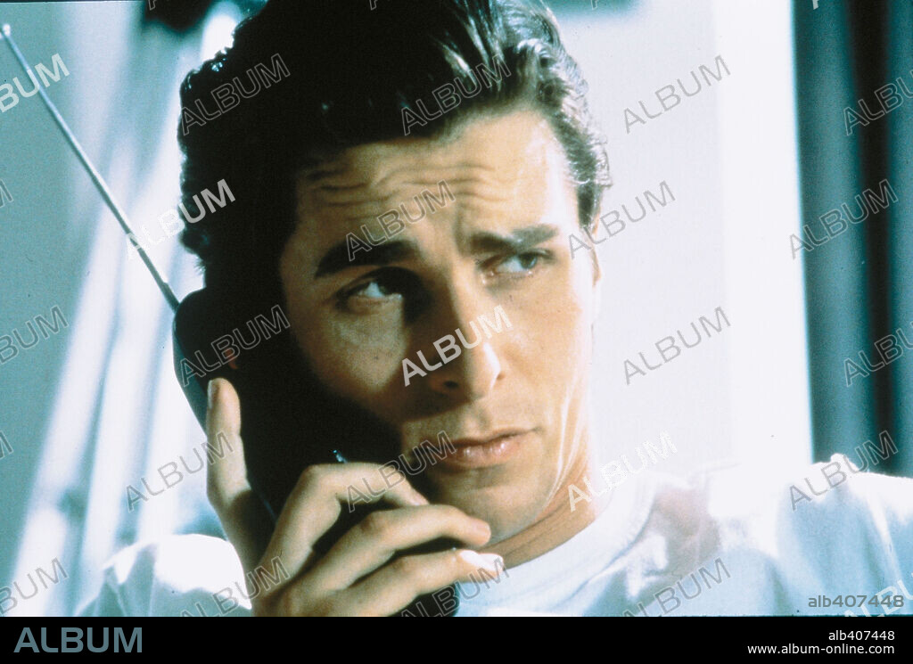 CHRISTIAN BALE en AMERICAN PSYCHO, 2000, dirigida por MARY HARRON. Copyright LIONS GATE FILMS.