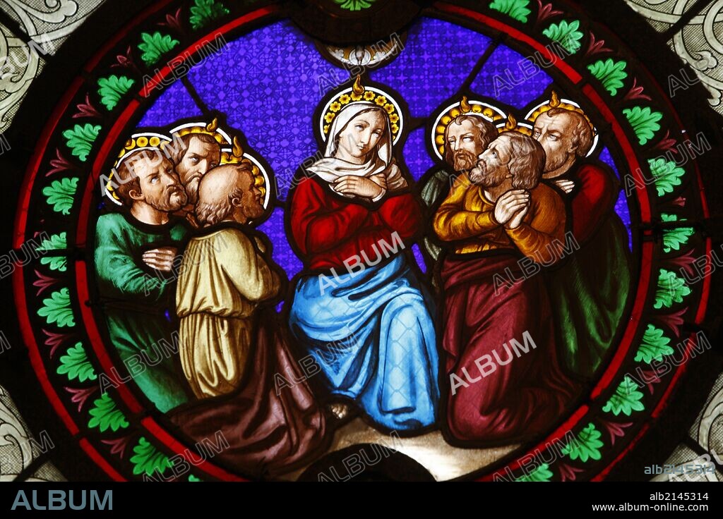 Stained glass in Ainay basilica, Pentecost.