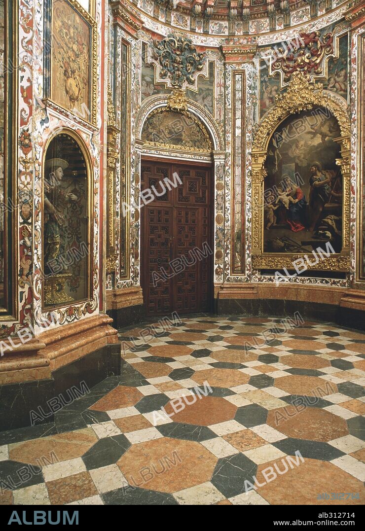 Camerín de la Virgen de Guadalupe. Monasterio de Guadalupe, Cáceres. -  Album alb312714