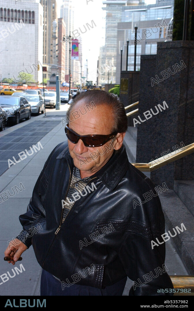 JOE PESCI. July 4, 2021, Manhattan, New York, USA: Actor Joe Pesci,shown here leaving Trump International Hotel in Manhattan. (Credit Image: © C. Neil Decrescenzo/ZUMA Wire).