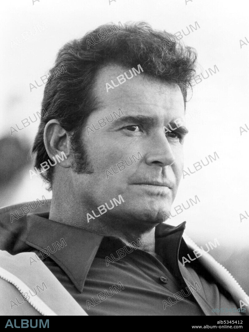 JAMES GARNER in THE ROCKFORD FILES, 1974. Copyright ROY HUGGINS-PUBLIC ARTS PRODUCTIONS.