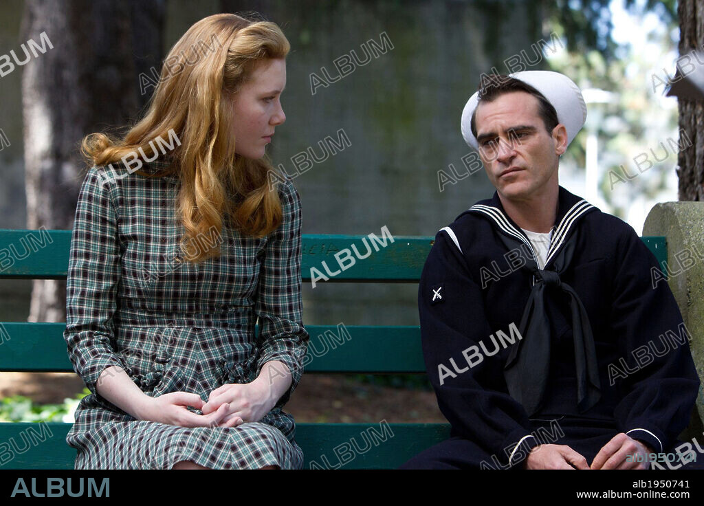 AMY ADAMS and JOAQUIN PHOENIX in THE MASTER, 2012, directed by PAUL THOMAS ANDERSON. Copyright ANNAPURNA PRODUCTIONS.