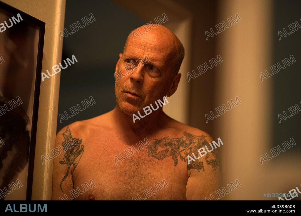 tatouage sur la poitrine de Bruce Willis