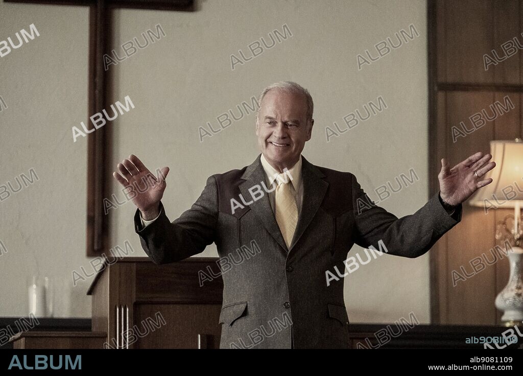 KELSEY GRAMMER in JESUS REVOLUTION, 2023, directed by BRENT MCCORKLE and JON ERWIN. Copyright Kingdom Story Company / Lionsgate.