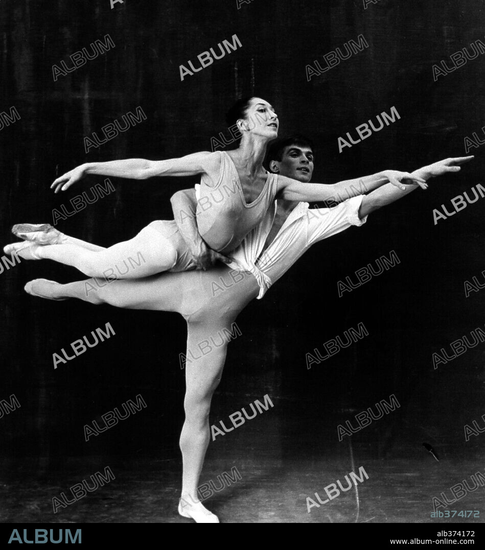 Russian ballet dancer Rudolf Nureyev who defected to France dancing with his partner Vyoubova. 1961.