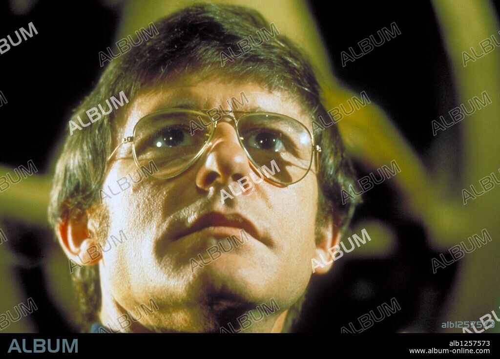 RODDY McDOWALL in THE LEGEND OF HELL HOUSE, 1973, directed by JOHN HOUGH. Copyright 20TH CENTURY FOX.