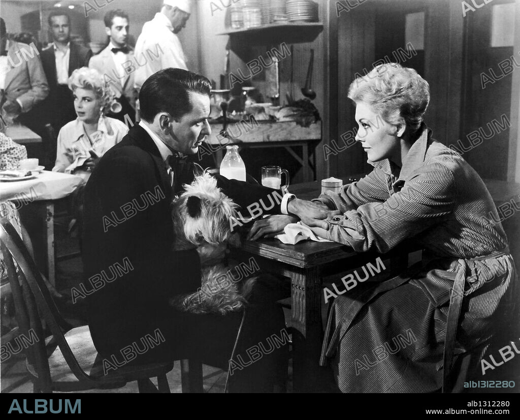 FRANK SINATRA and KIM NOVAK in PAL JOEY, 1957, directed by GEORGE SIDNEY. Copyright COLUMBIA PICTURES.