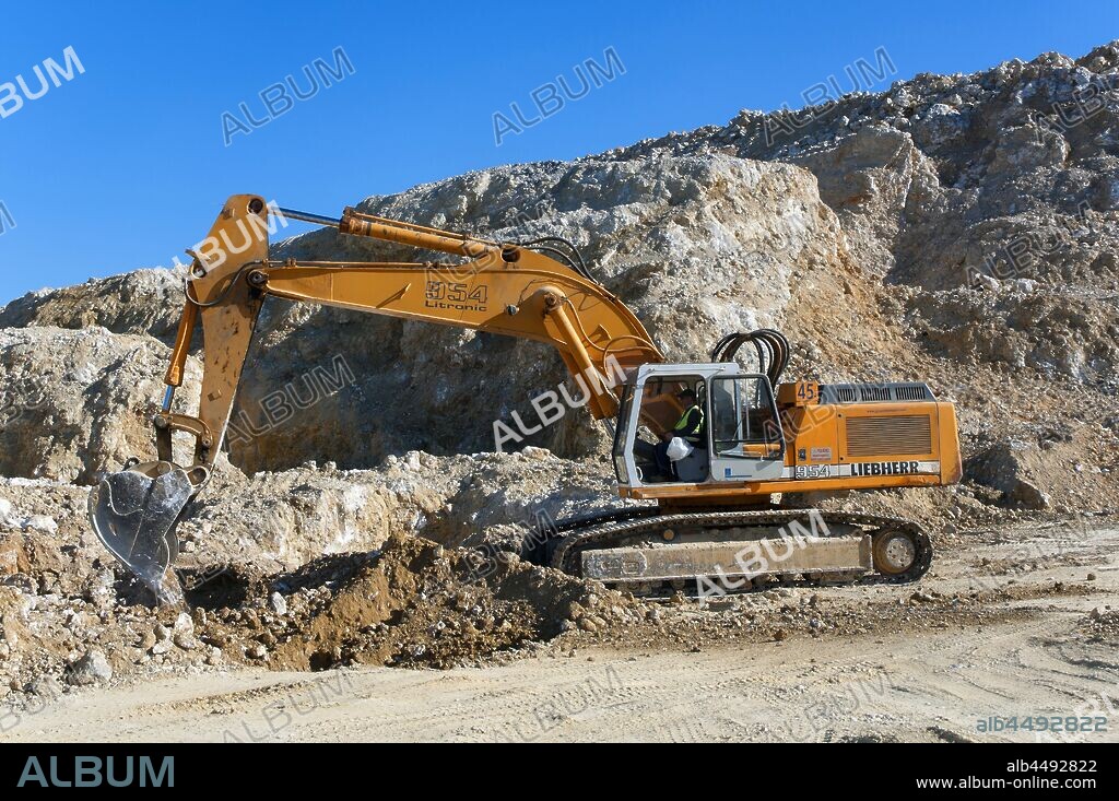 Celestine Mine, Escuzar, Granada province, Region of Andalusia, Spain, Europe.