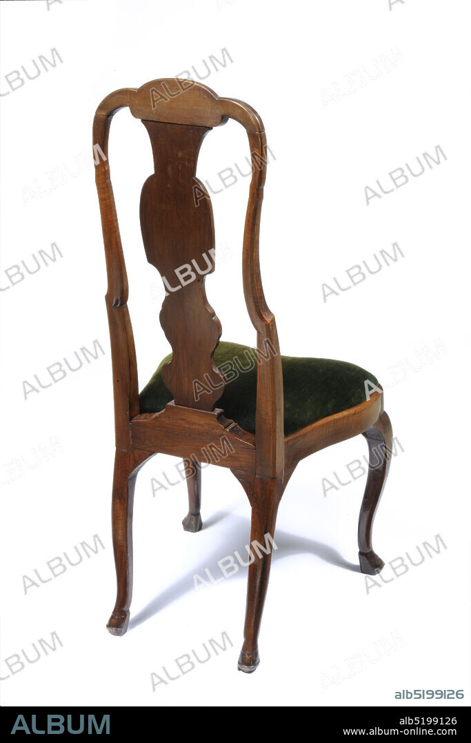 Green queen anne discount chair