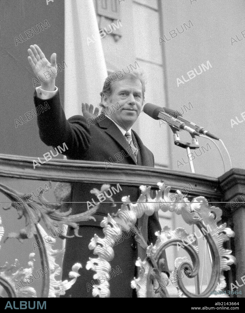 Vaclav Havel Stands On The Balcony Of Prague Castle After He Was Elected Czechoslovak President On December 29, 1989. (Photo by: Sovfoto/UIG via Getty Images).