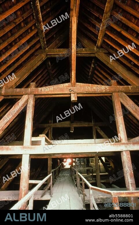 Paris, France. Notre-Dame de Paris, completed in 1260. Interior view: Roof structure (13th century). Photo, 2000.