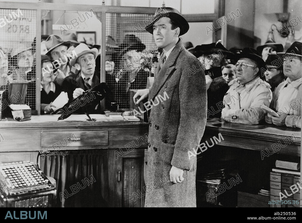 JAMES STEWART in IT'S A WONDERFUL LIFE, 1946, directed by FRANK CAPRA. Copyright RKO.