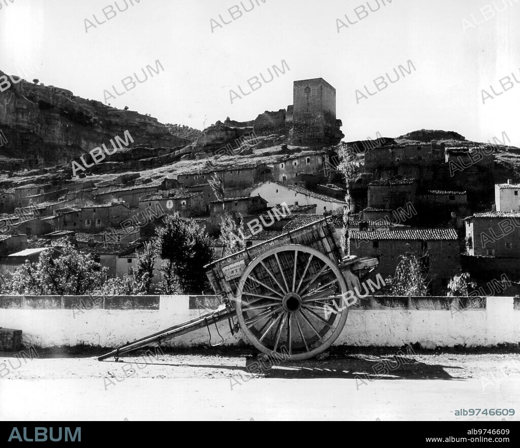 1959. Partial view of the town Somaen (Soria).