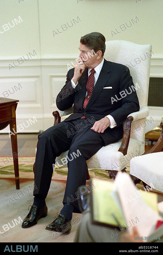 RONALD REAGAN in THE REAGANS, 2020, directed by MATT TYRNAUER. Copyright Altimeter Films.